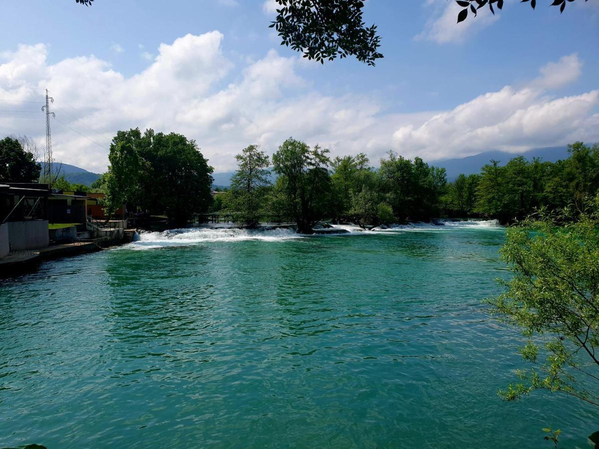 Holiday Home Waterfall View Bihać 외부 사진